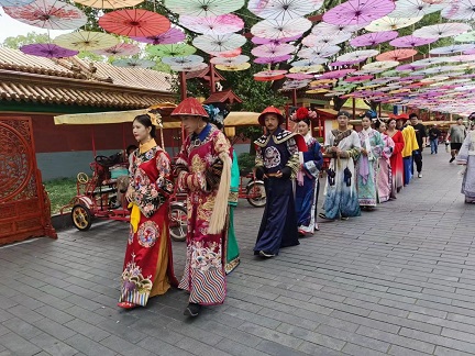 横店街拍4.jpg